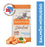 Nature's variety selected mini adult salmón noruego